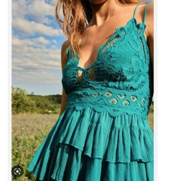 Free People Intimately Adella Lace Cami Size XS NWT - Picture 4 of 7